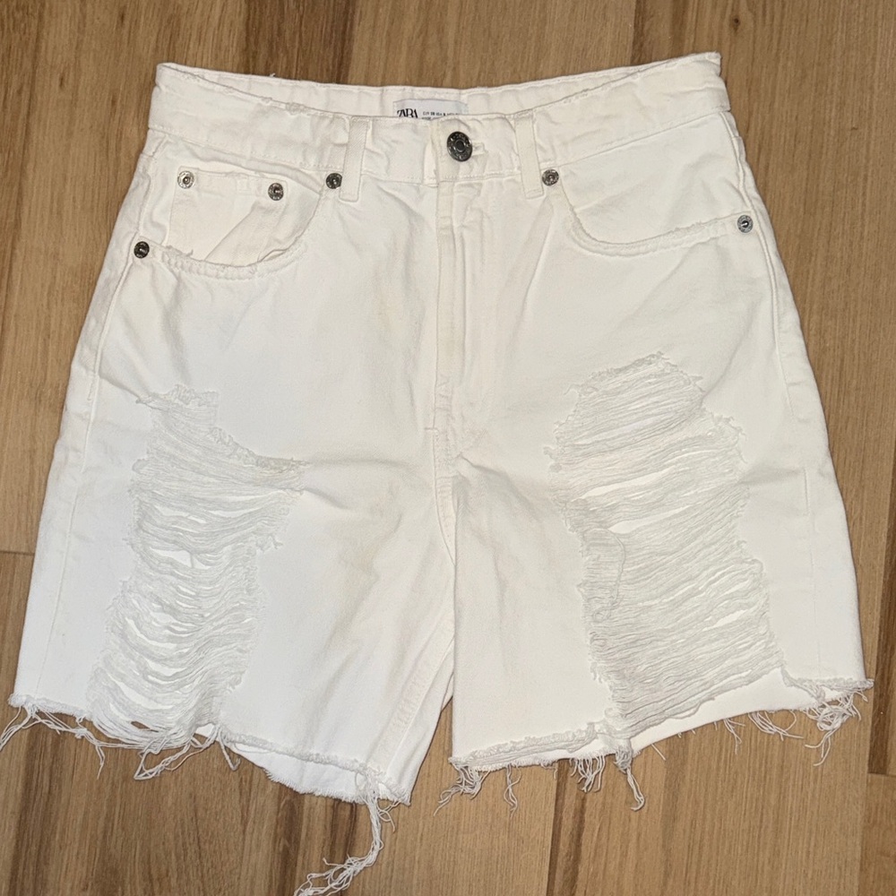 Zara White Ripped Denim Shorts